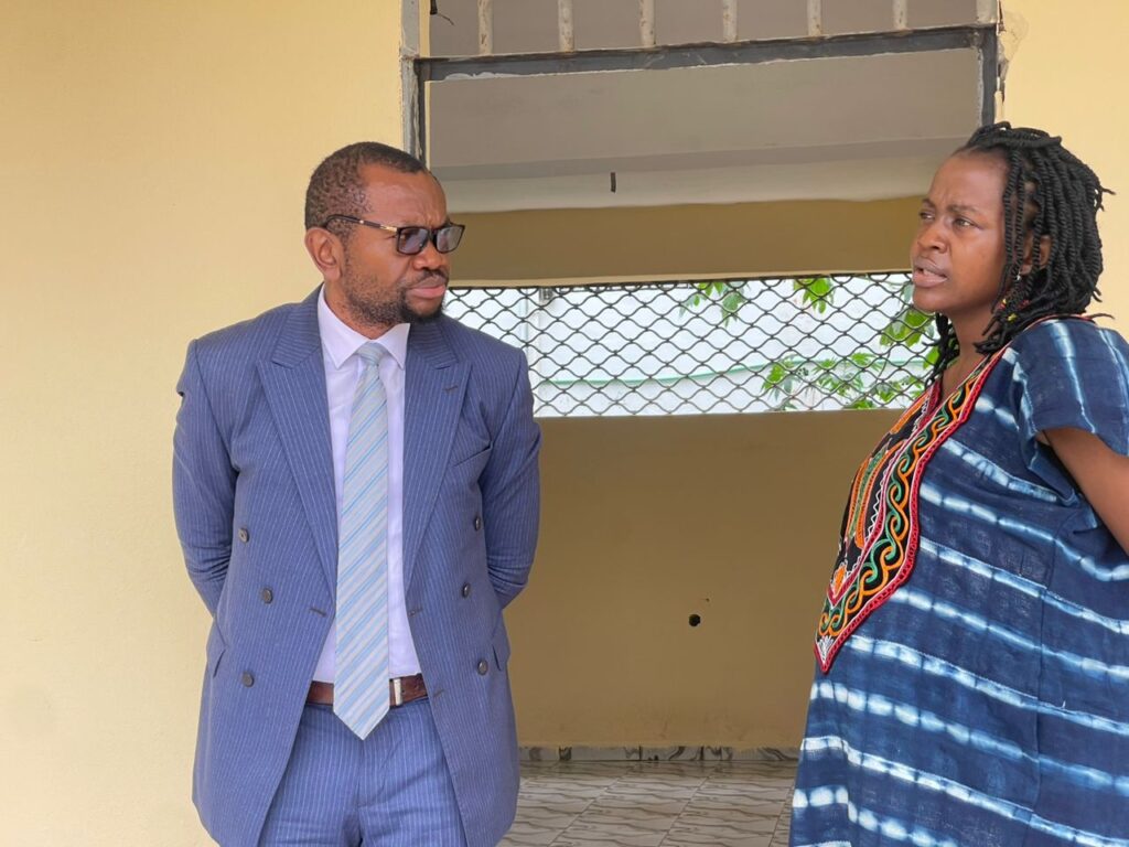 The President of HUIB Dr Jude Chilaka discusses with the Dean of the School of Health Sciences